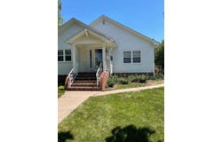 710 East Ave, Holdrege, NE 68949