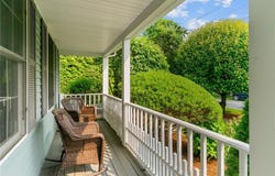 75 6th Avenue, East Greenwich, RI 02818