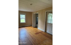 310 W High Street, Milford, PA 18337