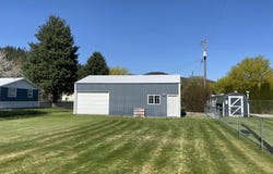 502 Lewiston Ave, Pinehurst, ID 83850