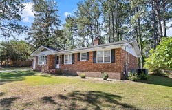 612 York Road, Fayetteville, NC 28303
