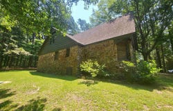 9616 Alexander Road, Little Rock, AR 72103-2008
