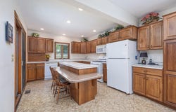 466 Fairfield Avenue NW, Grand Rapids, MI 49504