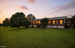 205 Clyde Miller Drive, Telford, TN 37690