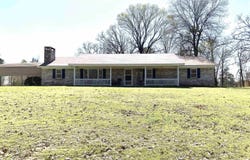 137 Rolling Fork Dr, De Queen, AR 71832