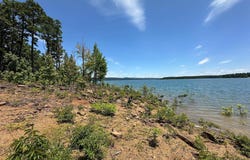 660 Potters Point, Greers Ferry, AR 72067