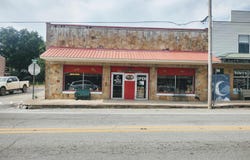 223 W Main, Mountain View, AR 72560