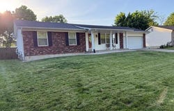 6 El Perro Drive, St Peters, MO 63376