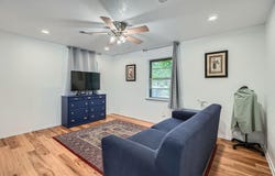 207 Rowland DR, Austin, TX 78745
