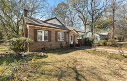 402 8th Ave., Hattiesburg, MS 39401