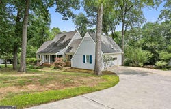 5622 Williamsburg, Norcross, GA 30093