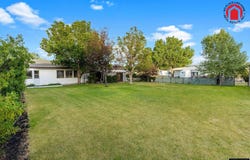 650 Happy Glen, Evansville, WY 82636