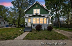 1229 Franklin Avenue, Grand Haven, MI 49417