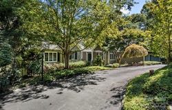 85 Tall Poplar Summit, Hendersonville, NC 28739