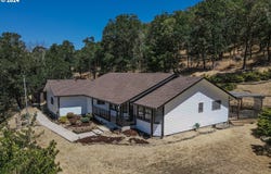 495 SINCLAIR LN, Roseburg, OR 97471