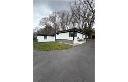 35 Fenwood Avenue, Smithfield, RI 02917