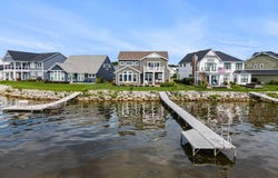 1002 S Cove Circle, Whitehall, MI 49461