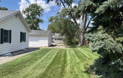 415 W Wabash Street, Berne, IN 46711