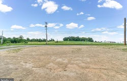 328 LINE Road, KENNETT SQUARE, PA 19348
