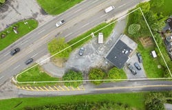 590  County Road 39, Southampton, NY 11968
