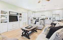 100 Winchester Circle, Mabank, TX 75156