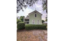627 Roanoke Avenue, Riverhead, NY 11901
