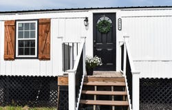 9968 Hardwick Rd., Nichols, SC 29581