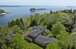 205 W W Cundy's Point, Harpswell, ME 04079