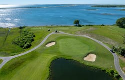 7 Overview Lane, Oak Bluffs, MA 02557