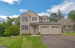 1049 RYANS CIRCLE, GLENSIDE, PA 19038