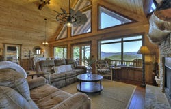 136 Oasis Drive, Blue Ridge, GA 30513