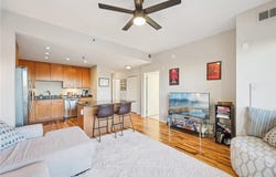 929 Portland Avenue, Minneapolis, MN 55404
