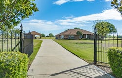 6671 Fm 660, Ennis, TX 75119