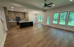 4 Woodhaven Ct., Jacksonville, AR 72076