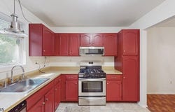 19 Fox Tail Ln, Hardyston Twp., NJ 07419-9775