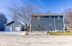14 S Fairview Street, Johnston, RI 02919