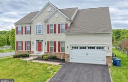 301 E FURROW LN, NEWARK, DE 19702