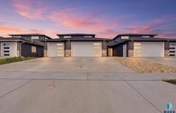 220 E Ivy Rd, Tea, SD 57064