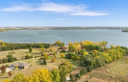 Cottonwood CV, Madison, SD 57042