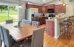 1423 E 5th Street, Washington, MO 63090