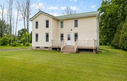 5993 S Geneva Road, Sodus, NY 14551