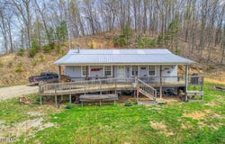 7538 Snake Hollow Road, Sneedville, TN 37869