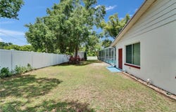 1207 OAK VALLEY DRIVE, SEFFNER, FL 33584