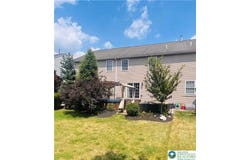 1459 Mohr Circle, Lower Macungie Twp, PA 18062