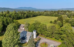 157 Seamans Road, New London, NH 03257