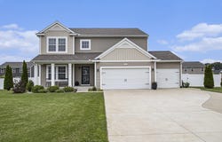 7317 Waltham Drive, Kalamazoo, MI 49009