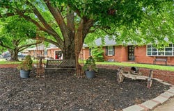 1912 Sleepy Hollow Drive, Lexington, MO 64067