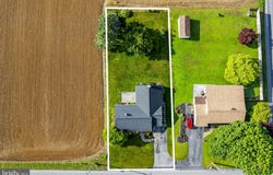 2136 HOBSON Road, LANCASTER, PA 17602