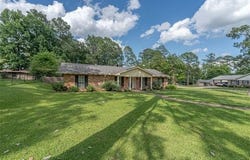 420 FENDLER Parkway, Pineville, LA 71360