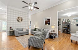 2023 Prestwick Dr, La Grange, KY 40031